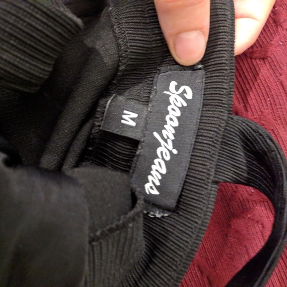 Hi- Low dress - Picture 2 of 3